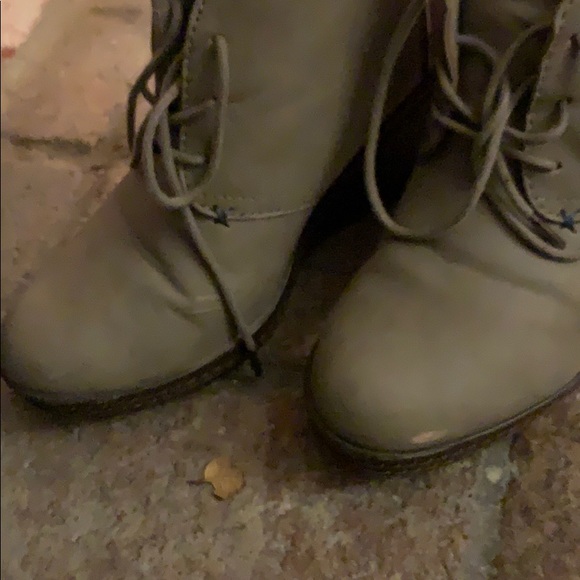 Dr. Scholl’s wedge booties size 8 tan - Picture 6 of 6